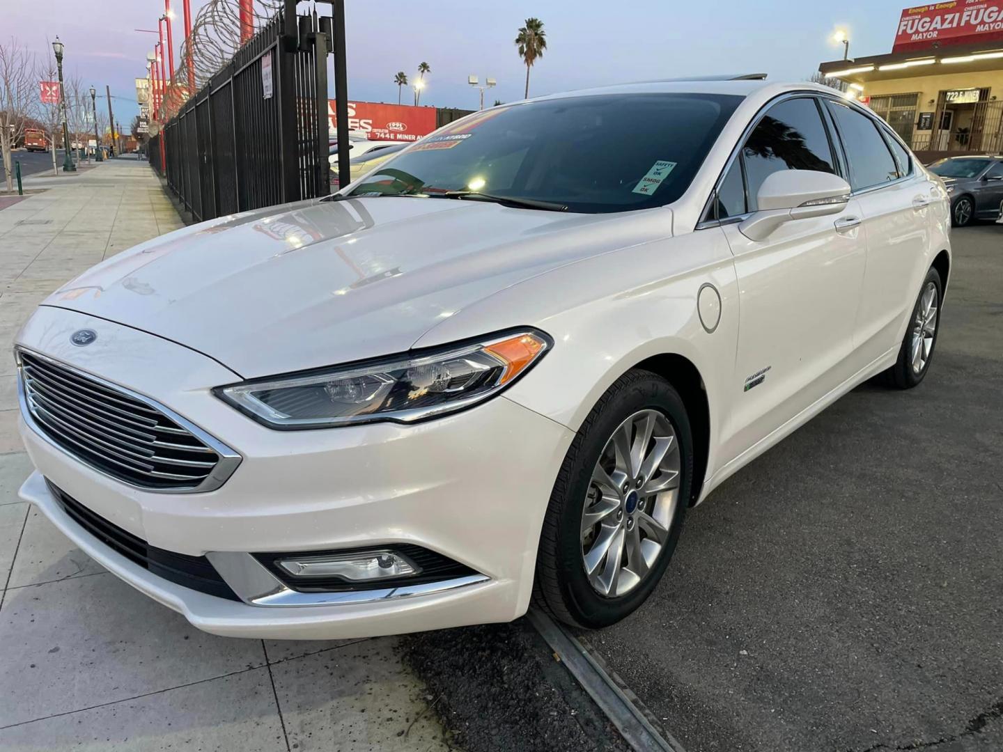 2017 WHITE /BLACK Ford Fusion Energi (3FA6P0PU0HR) , located at 744 E Miner Ave, Stockton, CA, 95202, (209) 944-5770, 37.956863, -121.282082 - PLUS TAXES AND FEES - Photo#2